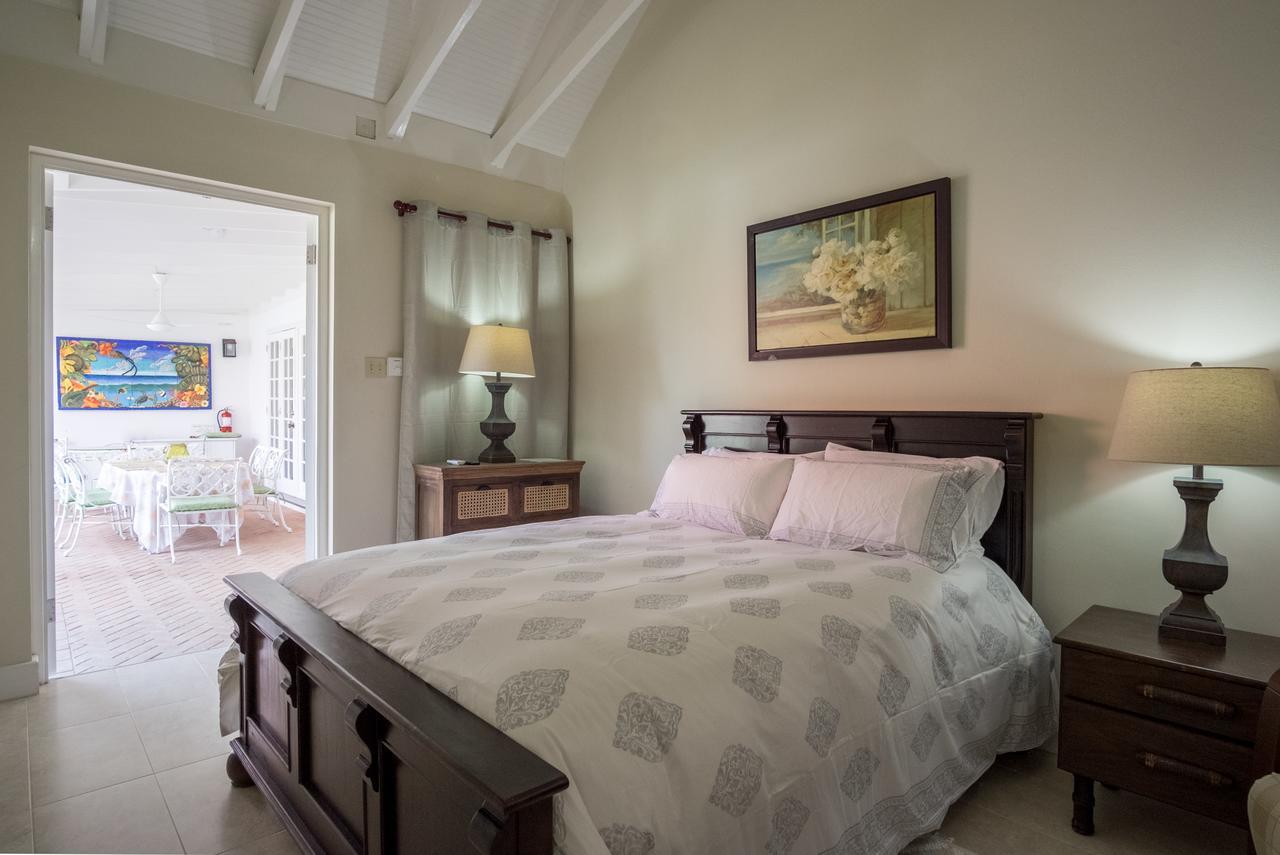 Sunspot Villa Runaway Bay Extérieur photo