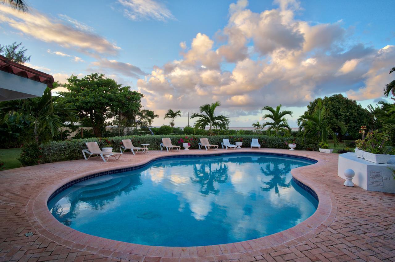 Sunspot Villa Runaway Bay Extérieur photo