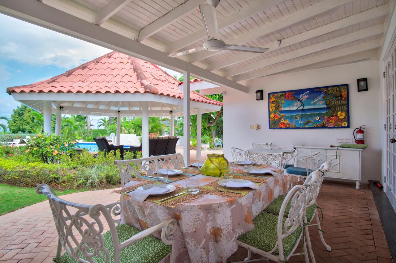 Sunspot Villa Runaway Bay Extérieur photo