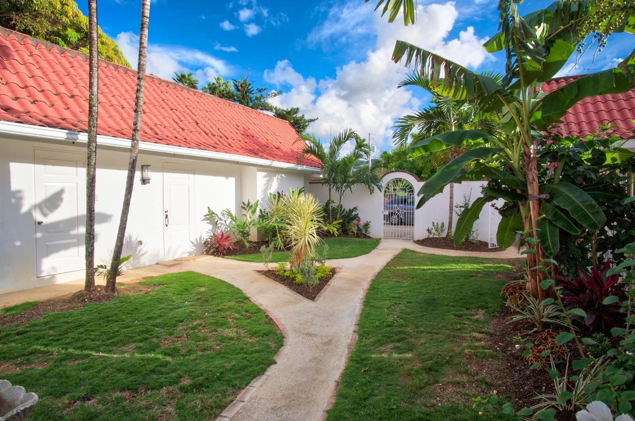 Sunspot Villa Runaway Bay Extérieur photo