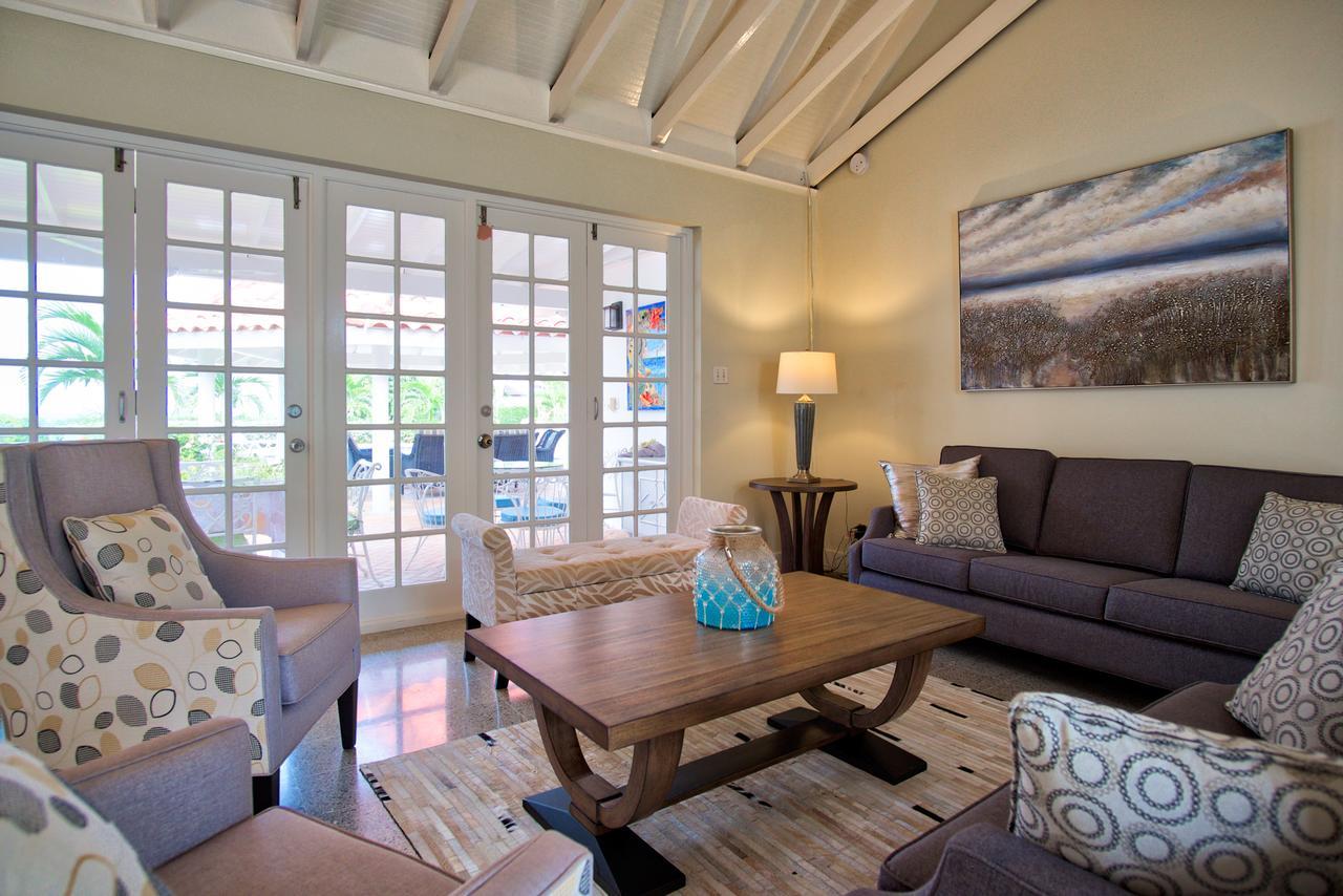 Sunspot Villa Runaway Bay Extérieur photo