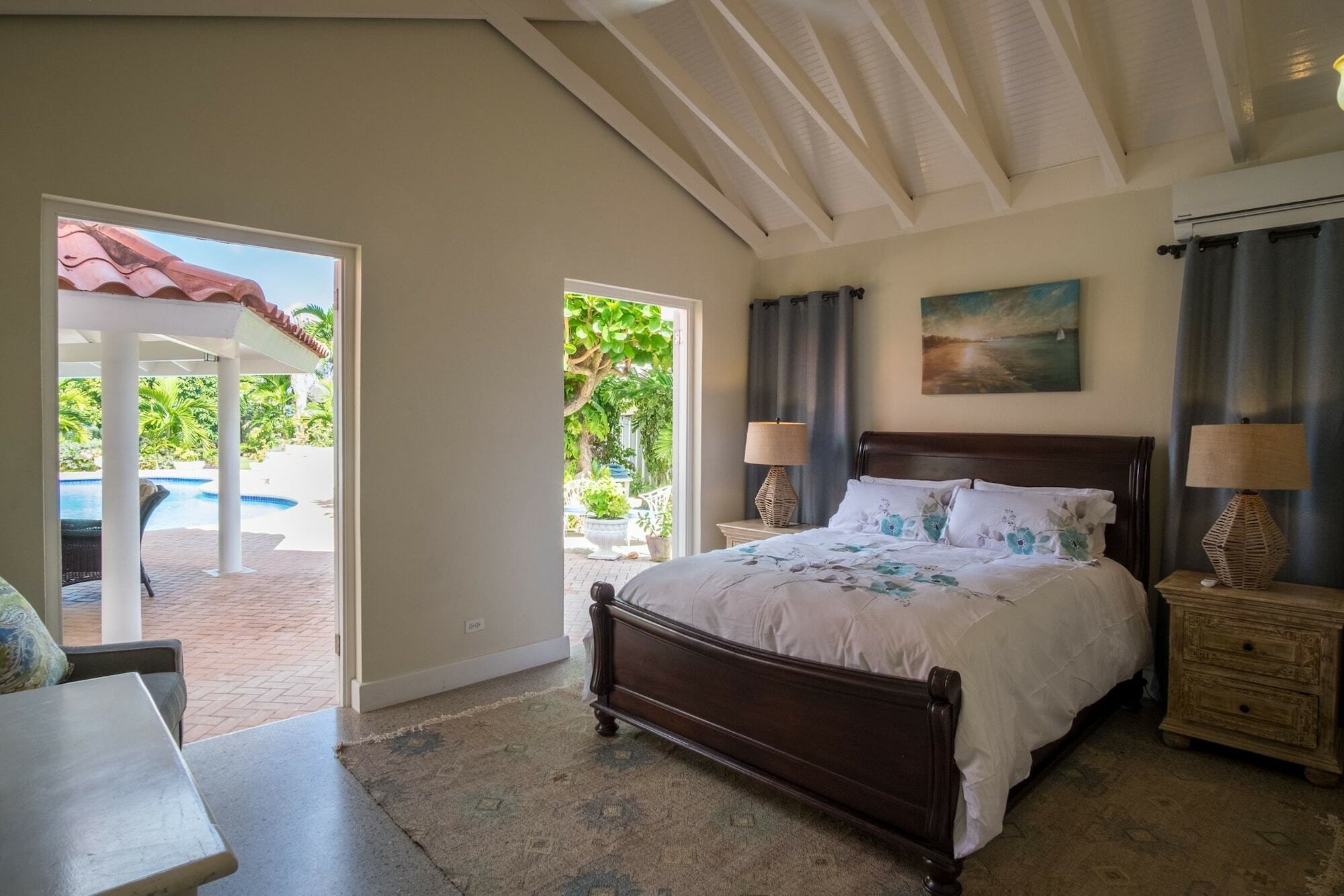 Sunspot Villa Runaway Bay Extérieur photo
